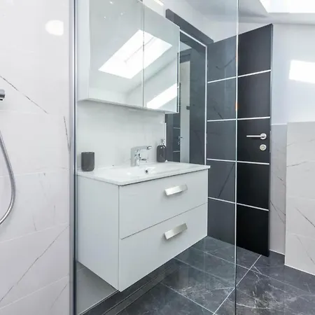 Apartamento Nice In With Kitchen *